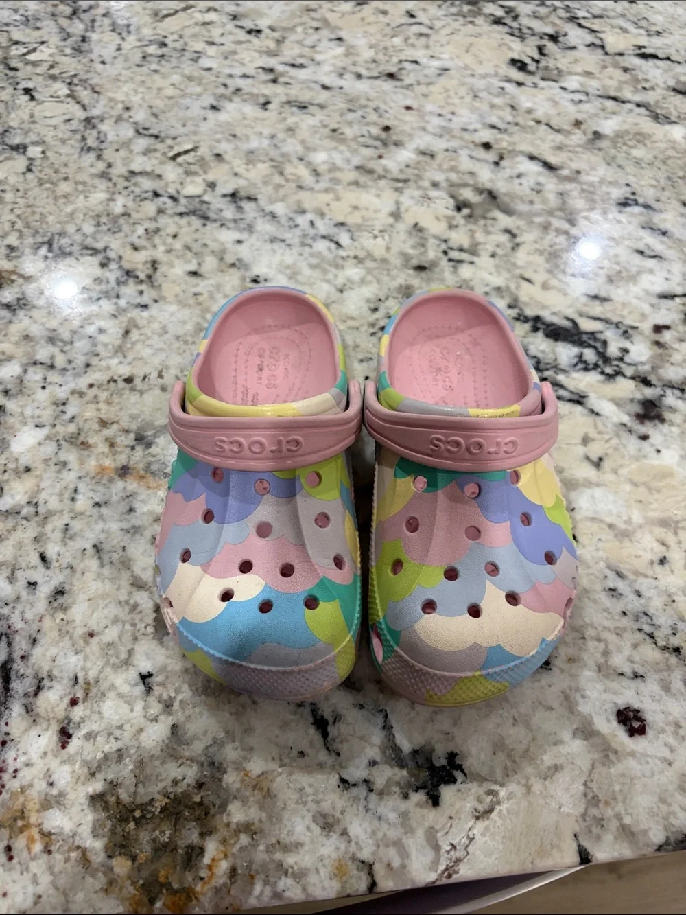 CROCS SzC13 Kids Pastel Multicolor Clog with Pink Strap